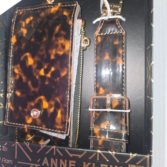 Anne Klein Tortoise Card Case w/Charms, Flat Wristlet and Key Chain - Picture 7 of 11